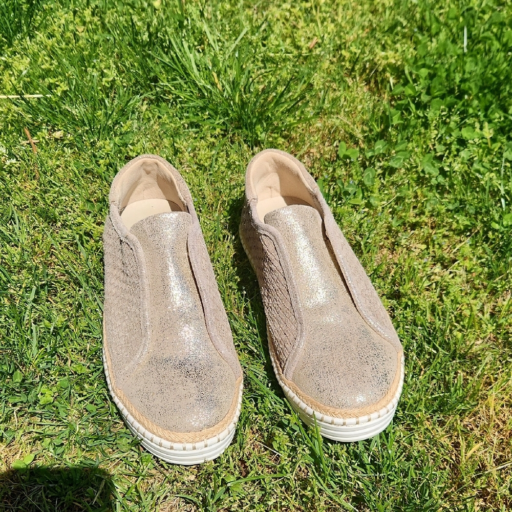 Women's JSlide Kayla Slip On Sneaker 8.5